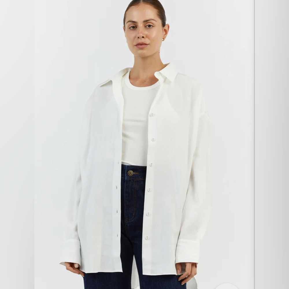 Dissh Ellison White Oversized Shirt